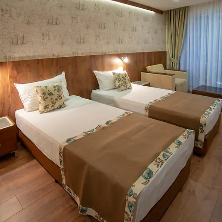 Family Berlin 3* سفيتي فلاس